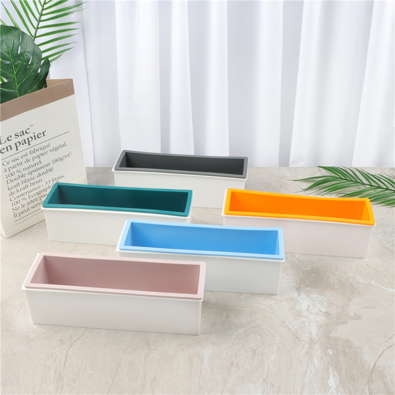 Kunststoffbox + Silikon-Innens – Soap Making Kit For Beginners Bewertung und Preis